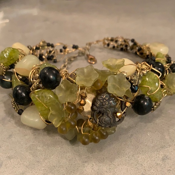 Artistic handmade statement necklace/choker - Picture 2 of 4